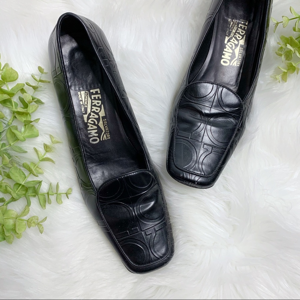 Salvatore Ferragamo black Embossed logo heels